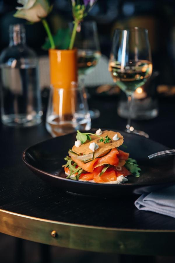 Van Der Valk Hotel Schiedam Ngoại thất bức ảnh
